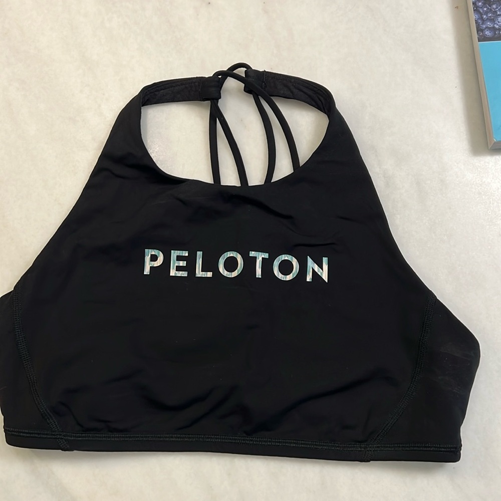 Lululemon x peloton sports bra